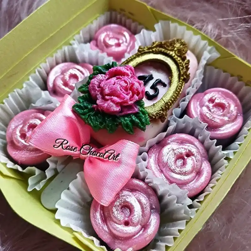 🍃🌸🍃 Fina cajita de bombones y paleta