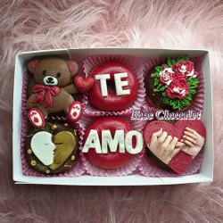 ♥️Caja de 6 minidonas TE AMO♥️