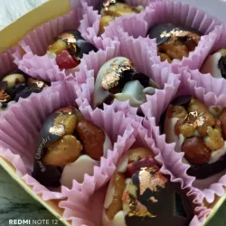 Caja de bombones con frutos secos