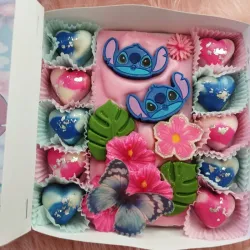 🍃🌸Caja de bombones temática Stitch🌸🍃