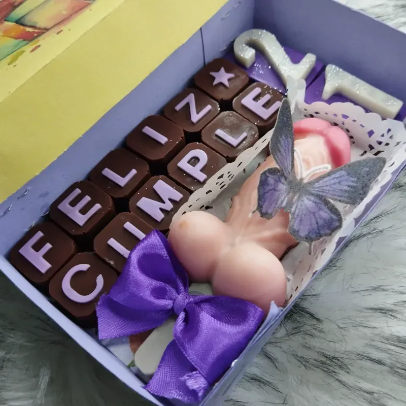 Caja sencilla 🦋"Feliz Cumple"🦋