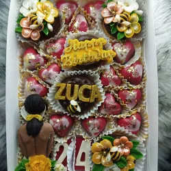 ✨Caja surtida con bombones y minidonas