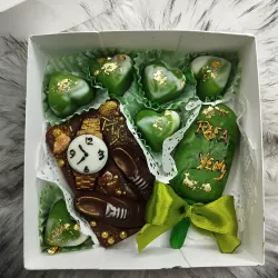 💚🤍Cajita de bombones, mini tableta y paleta 🤍💚