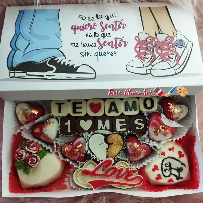💘 Hermosa caja especial para celebración de meses y aniversarios💘