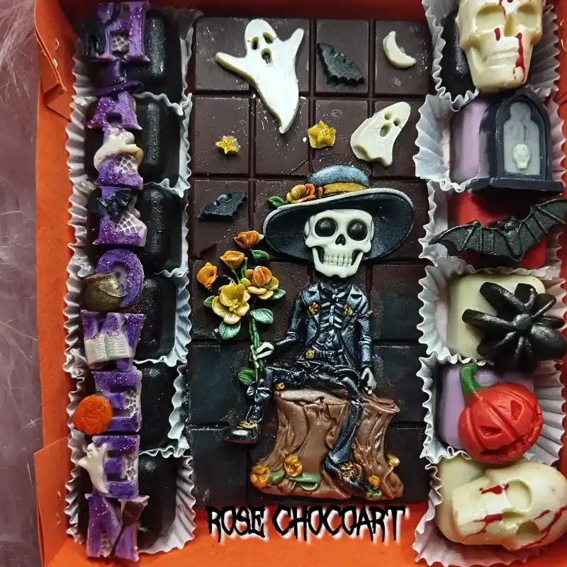 💀🎃🕸️🕷️Caja de bombones con tableta *"HAPPY HALLOWEEN"*🦇 🪾⚰️ 👻