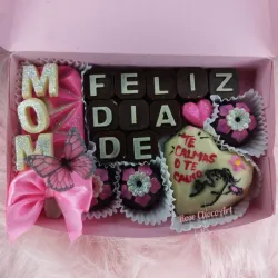 MOM "Feliz día"