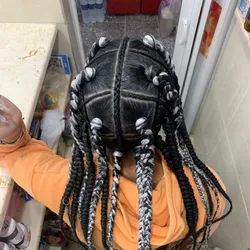 Box braids con diseño 