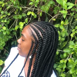 Box braids con diseño