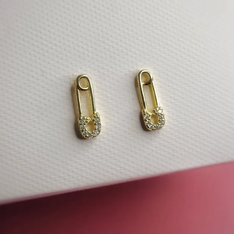 Aretes Alfileres Gold