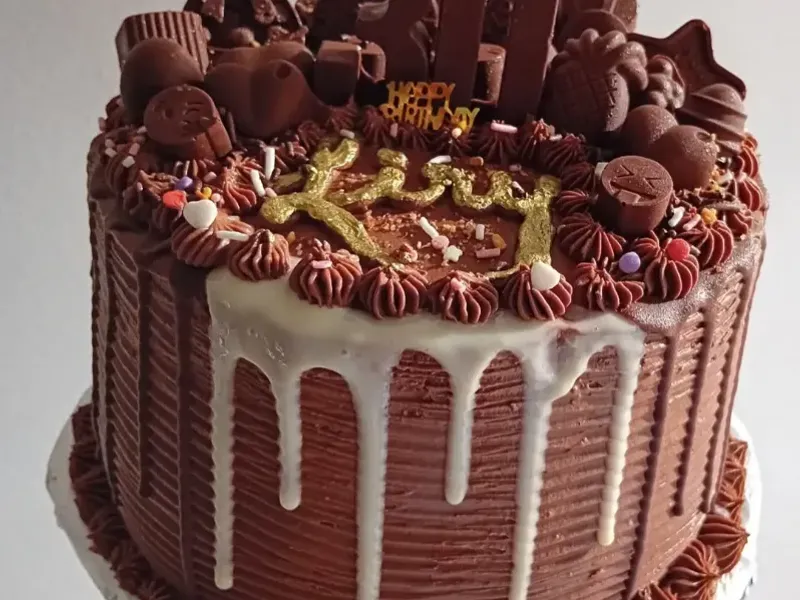 Cake de Ganache de chocolate/bombones. 