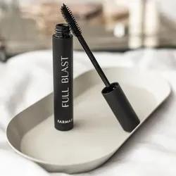 Máscara de pestañas Full Blast