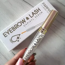 Suero de crecimiento para cejas y pestañas