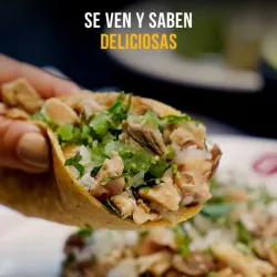 Tacos de cerdo asado 