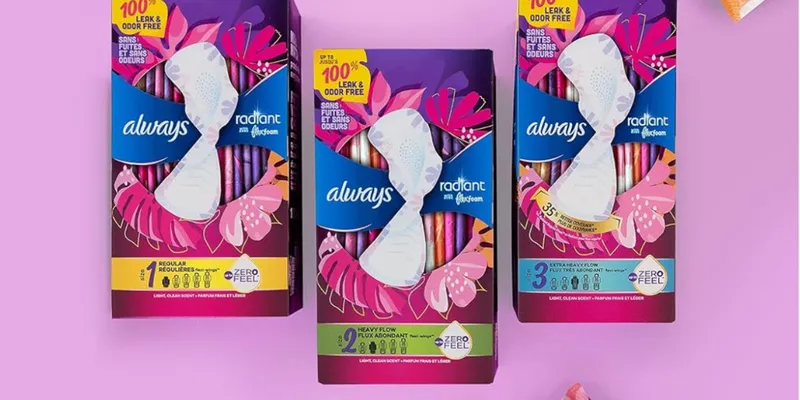 Almohadillas femeninas para mujer, almohadillas Flexfoam con alas, tamaño 2, gran absorción, ligeramente perfumadas, 36 unidades