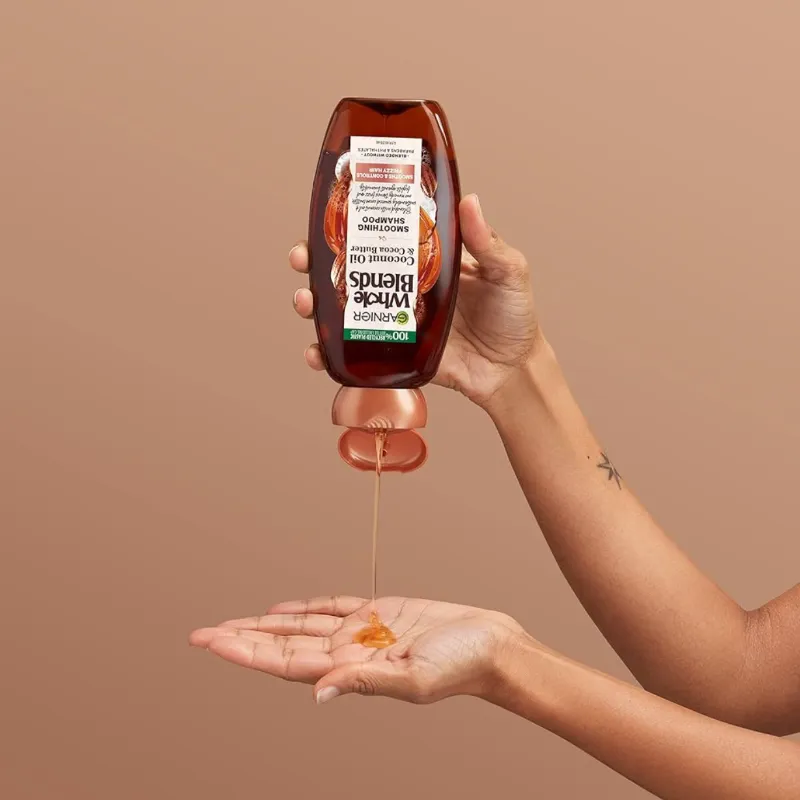 Garnier Champú y Acondicionador para el Cuidado del Cabello Whole Blendes Suavizante con extracto de aceite de coco y mantequilla de cacao , Kit