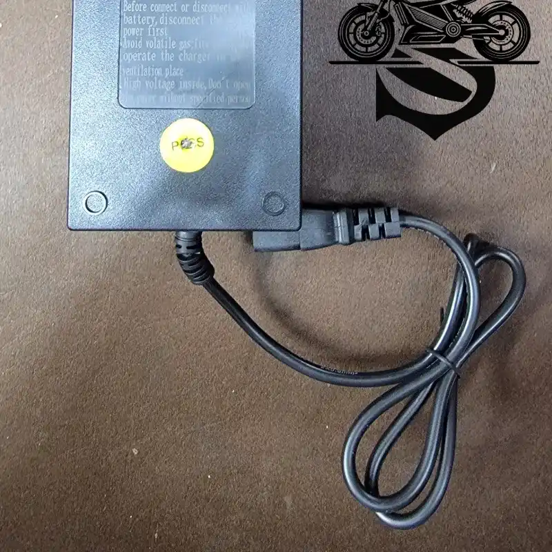Cargador de 48V 3A 