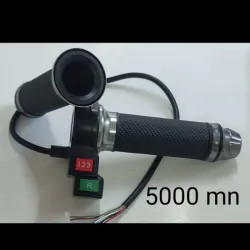 Puños de tres tecla y pulso 