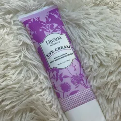 LilyAna Naturals Eye Cream. 👁️💧