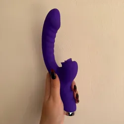 Vibrador con Succionador. 🌀