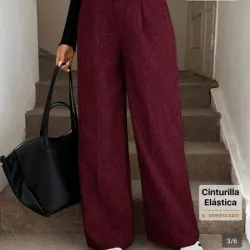 Pantalón de mujer estilo "wide leg" o Palazzo de tiro alto en color vino