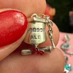 Charm Graduación 🎓 Birrete y Título 