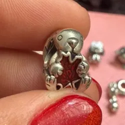 Charm Conejo de Pascuas