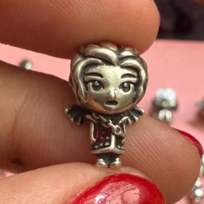 Charm 👸🏼 Daenerys Targaryen GOT
