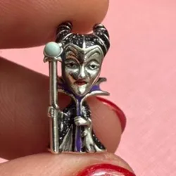 Charm Maléfica