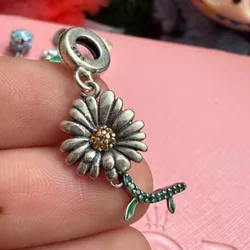 Charm 🌼 Flor Margarita