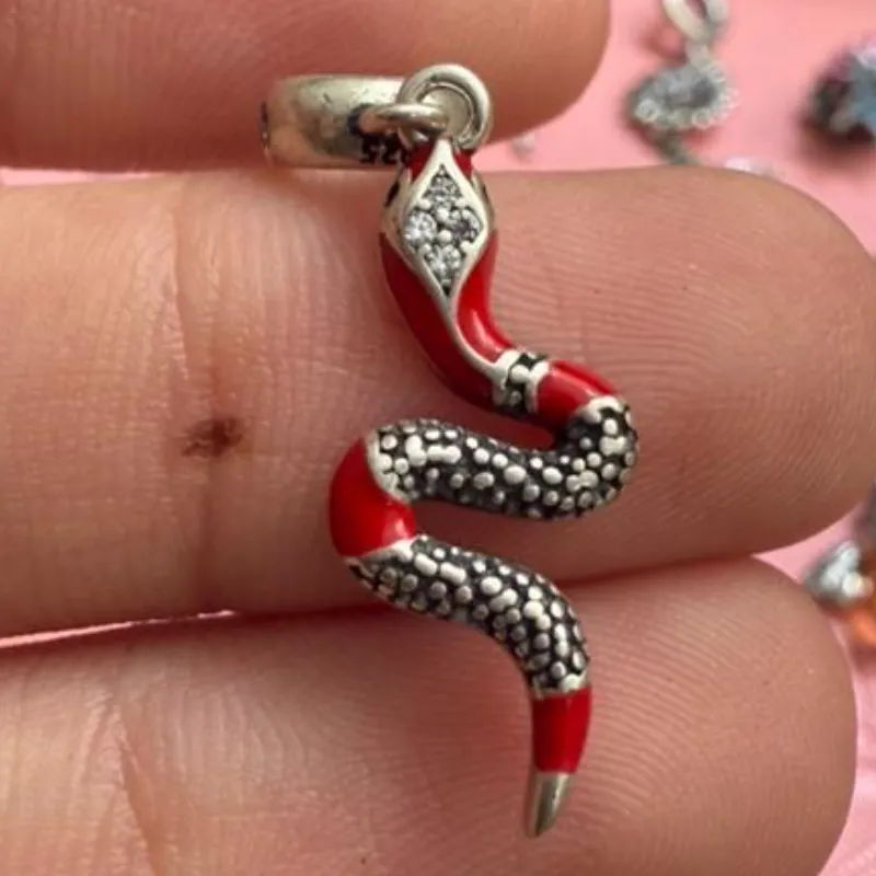 Charm Serpiente Roja 🐍
