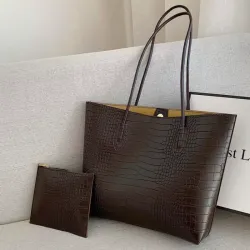 Bolso con monedero