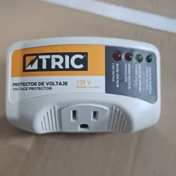 Protector de voltage 110v