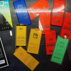 Micas de cristal templado  