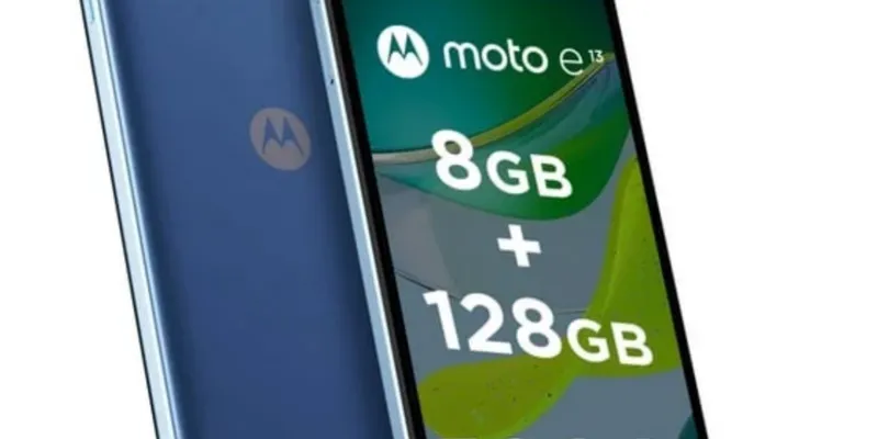 Moto e13 117 USD