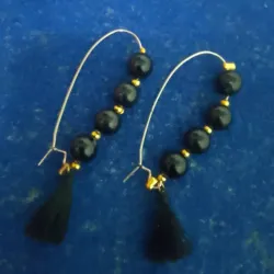 Argolla de perlas negras💞