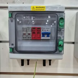 Caja de protección solar