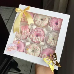 Cajita con minidonas