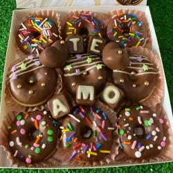 Cajita con Mini-Donas 
