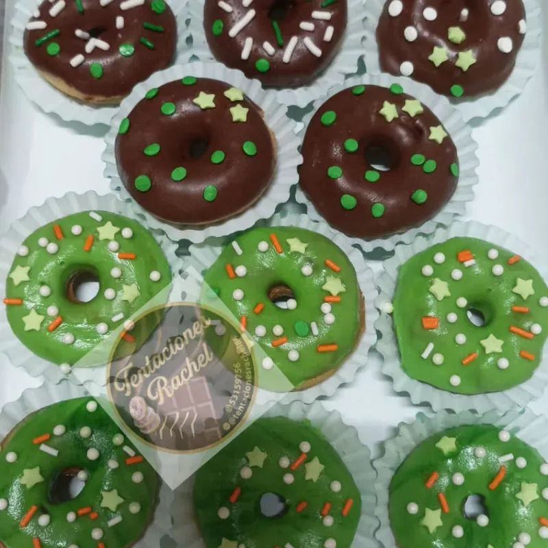 Mini-donas con colores 💚🤎