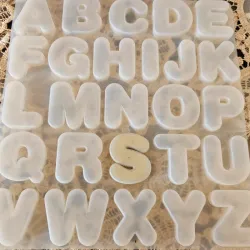 Molde de letras grandes