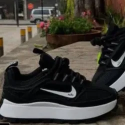 Disponible el #38-39-40-41