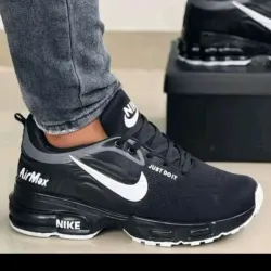 Disponible los #:38-39-40-41-42-43-44