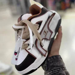 Disponible los #:38-39-40-41-42