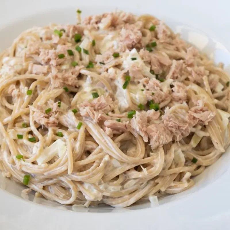 🍝Espaguetis con Atún y Queso 🧀 Gouda 