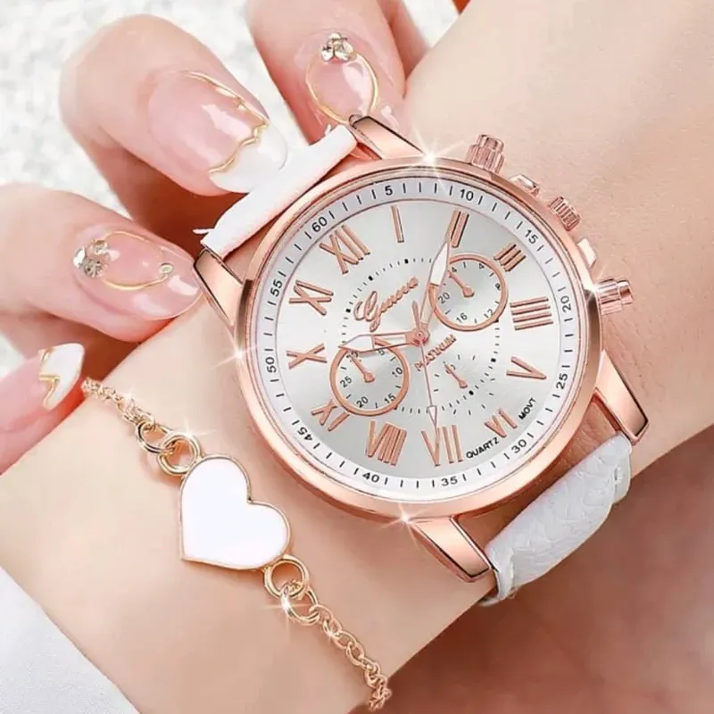 Reloj con su accesorio