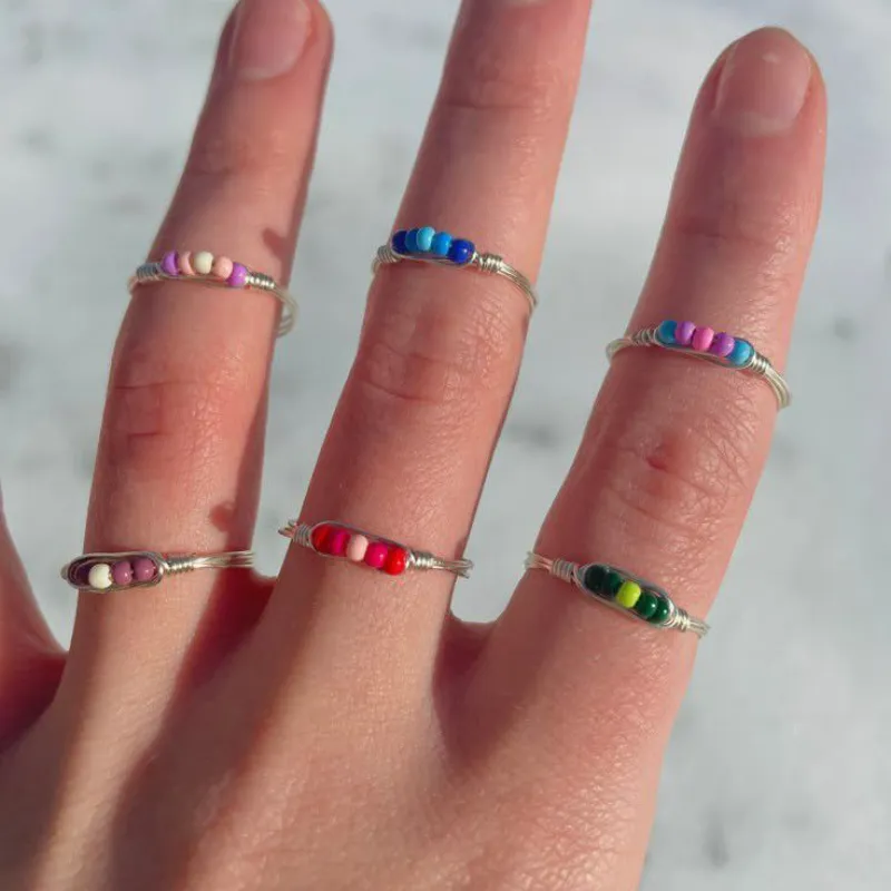 anillo con cuenta 