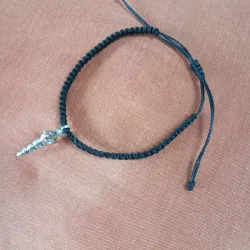 Pulsera con dije personalizado 
