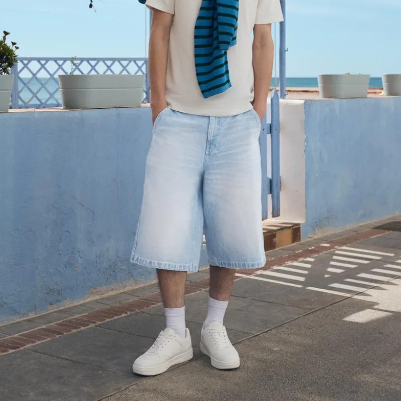 Bershka Skater Fit