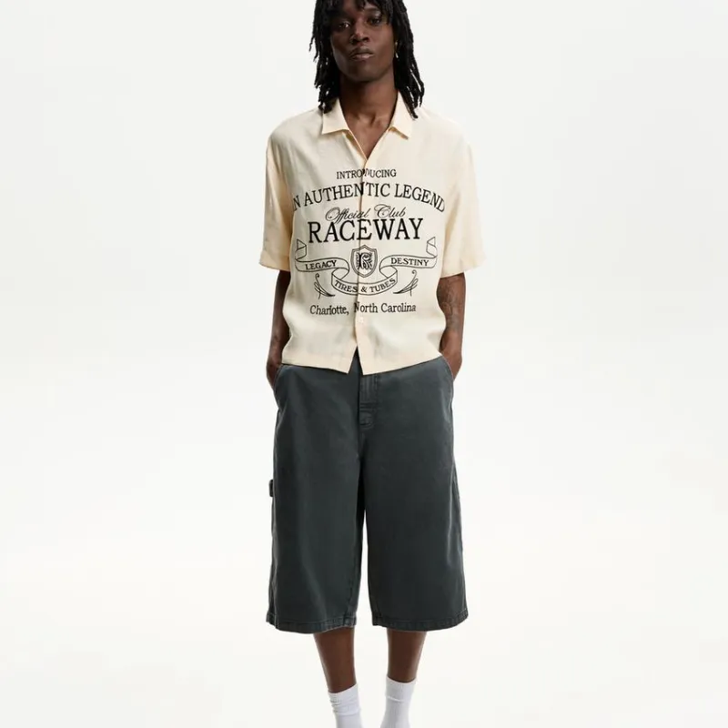 Cropped Fit Shirt