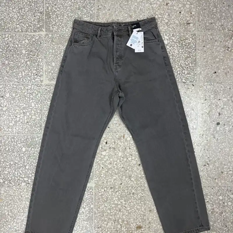 Loose Fit Jean
